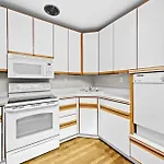 Cozy 1Br Near Downtown King Bed Full Kitchen